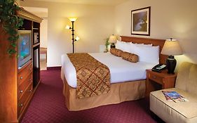 Red Feather Lodge/Hotel
